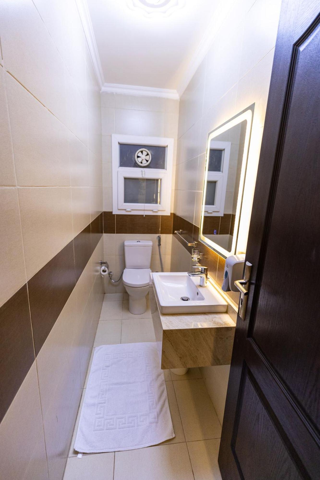 Airport Elite Service Apartment *