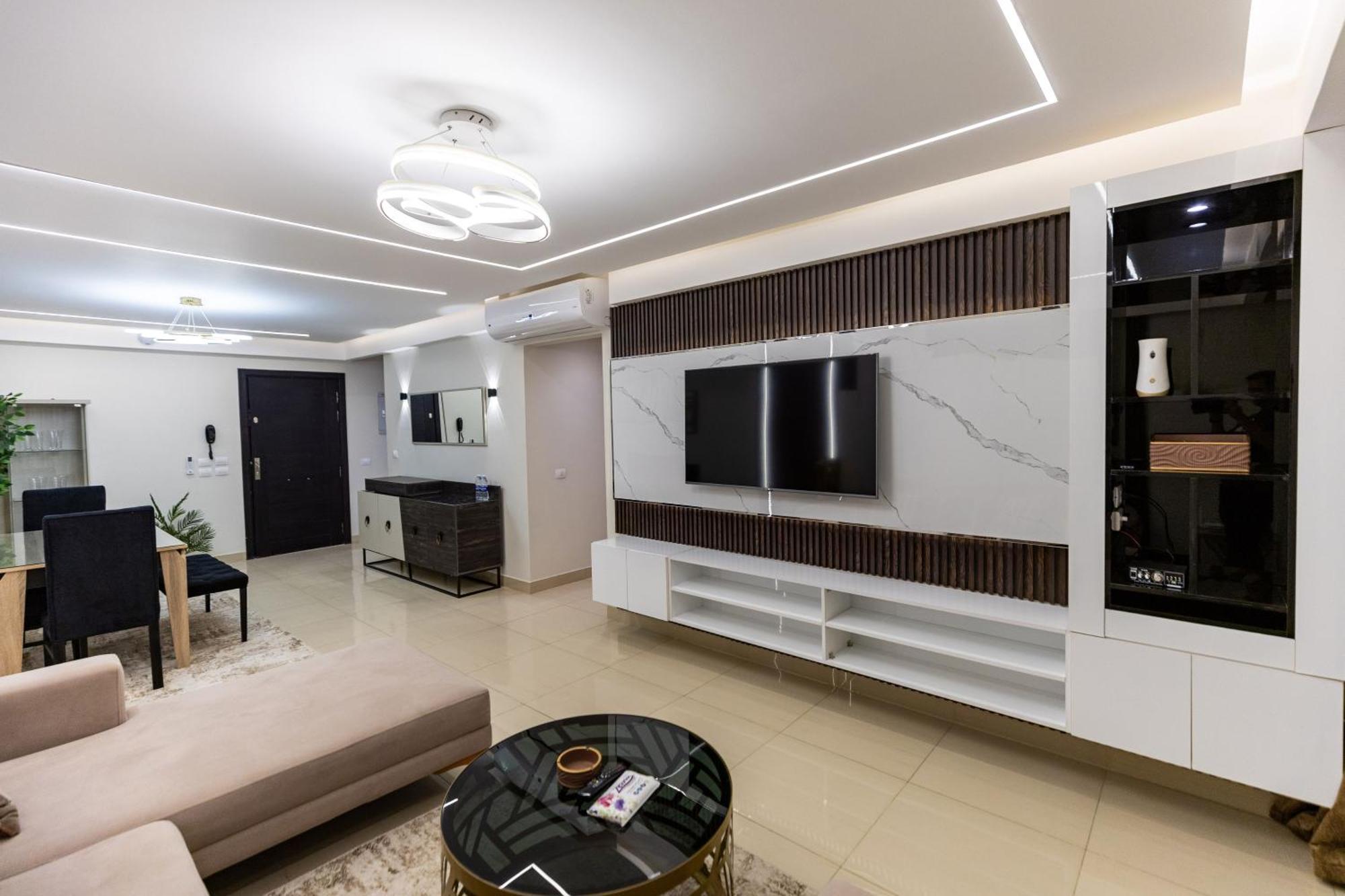 Airport Elite Service Apartment