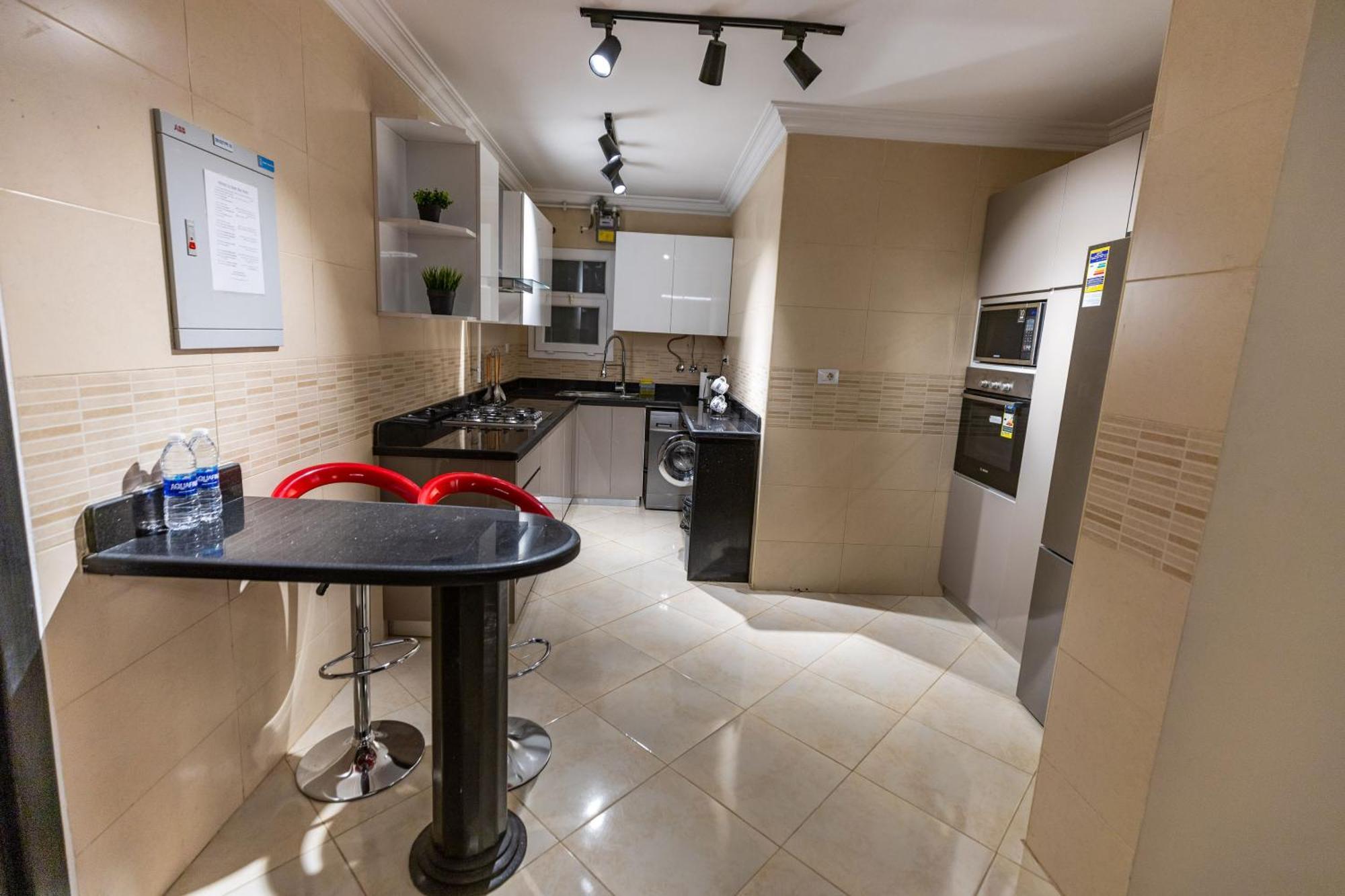 Airport Elite Service Apartment *